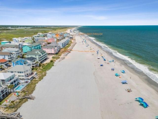 A Shore Thing 1 - Oceanfront And Dog Friendly! Private Beach Access! Townhouse Villa Carolina Beach Exterior photo